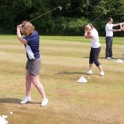 Aldwickbury Park is re-introducing its free golf lessons.